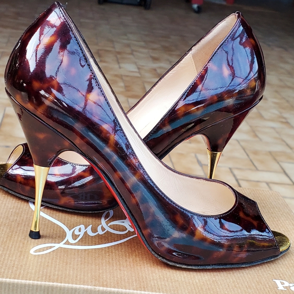Christian Louboutin Yoyospina 100 Tartaruga patent